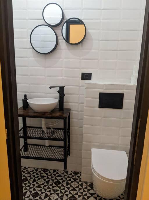 The Industrique Home - 3 Bedroom Apartment Timisoara Bagian luar foto
